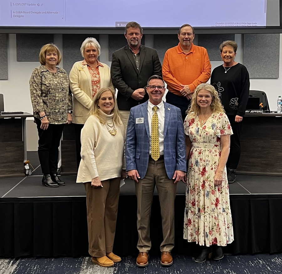 Ramona Delay Golden Apple Ramona Delay Golden Apple