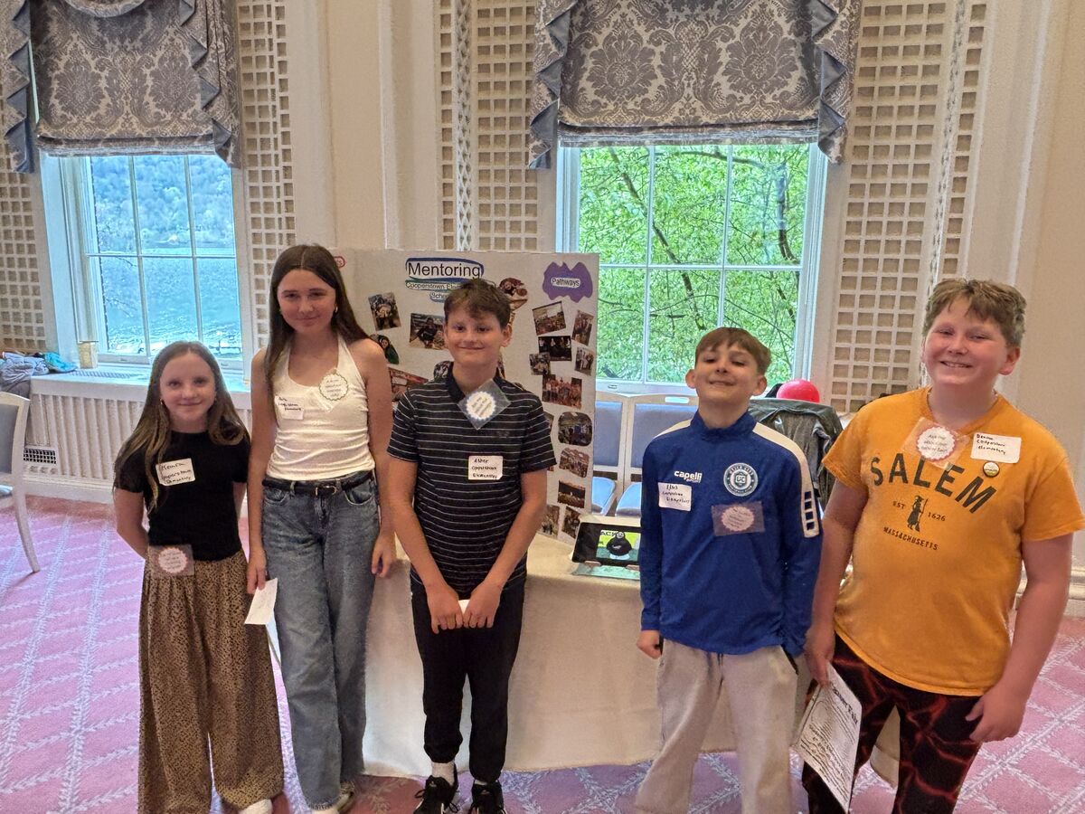 6th Grade and High School Mentors Attend EOY Conference at Otesaga