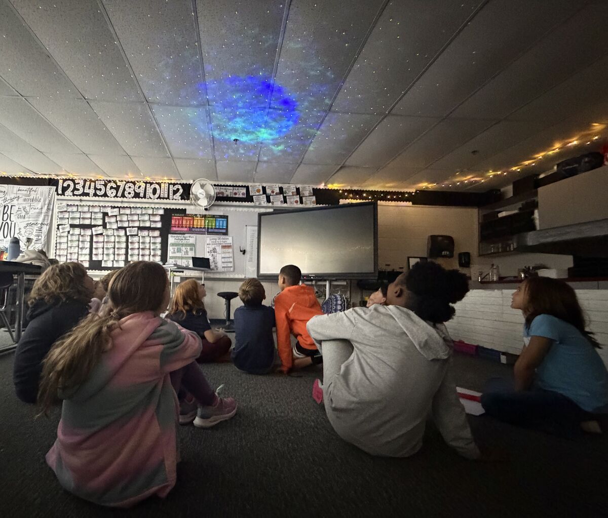5th‑grade students exploring star characteristics in our “Spectacular Sights in the Sky” science unit.