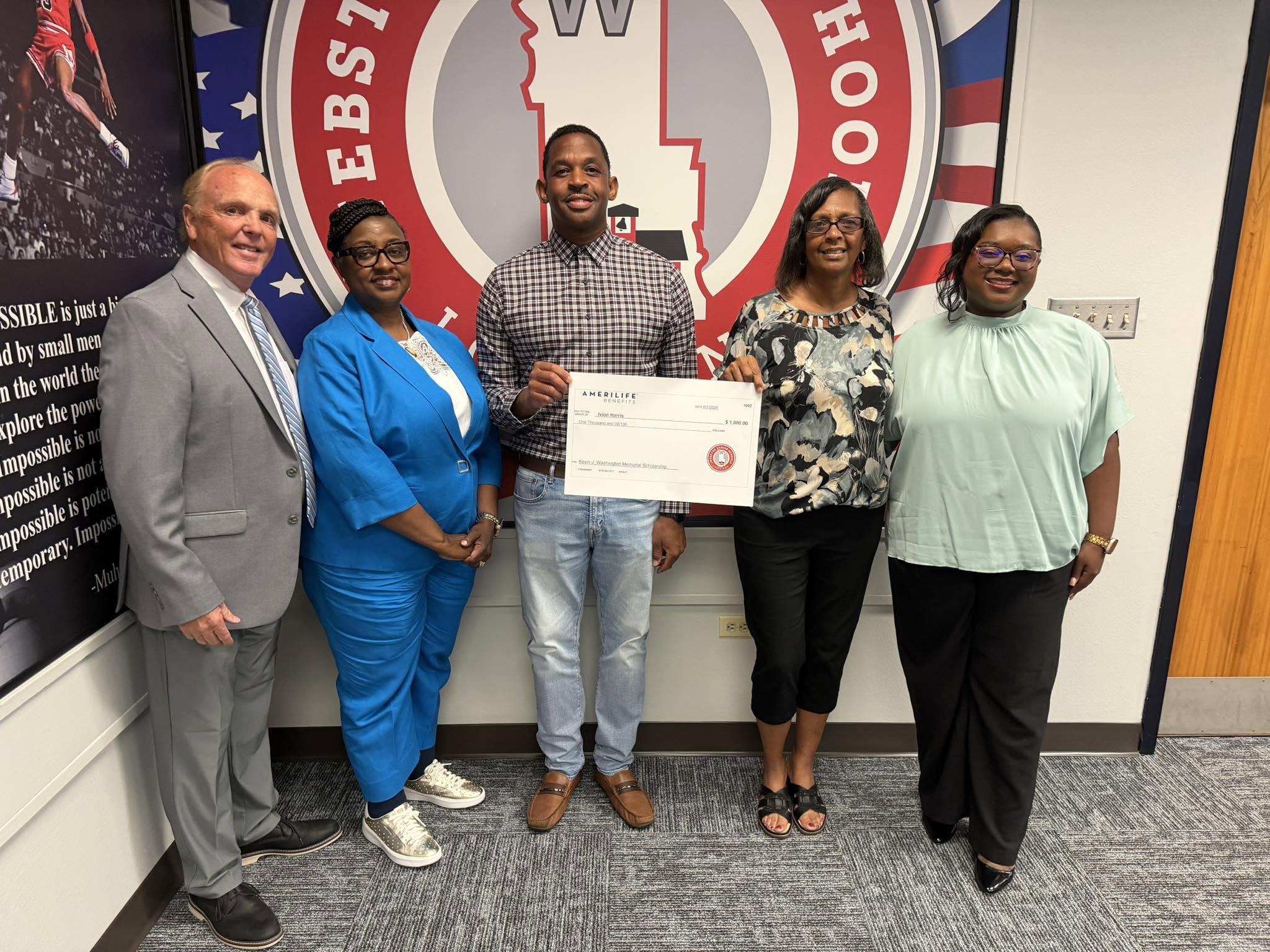Congratulations to Ivion Harris (NWHS), recipient of the Kevin Washington Memorial Scholarship