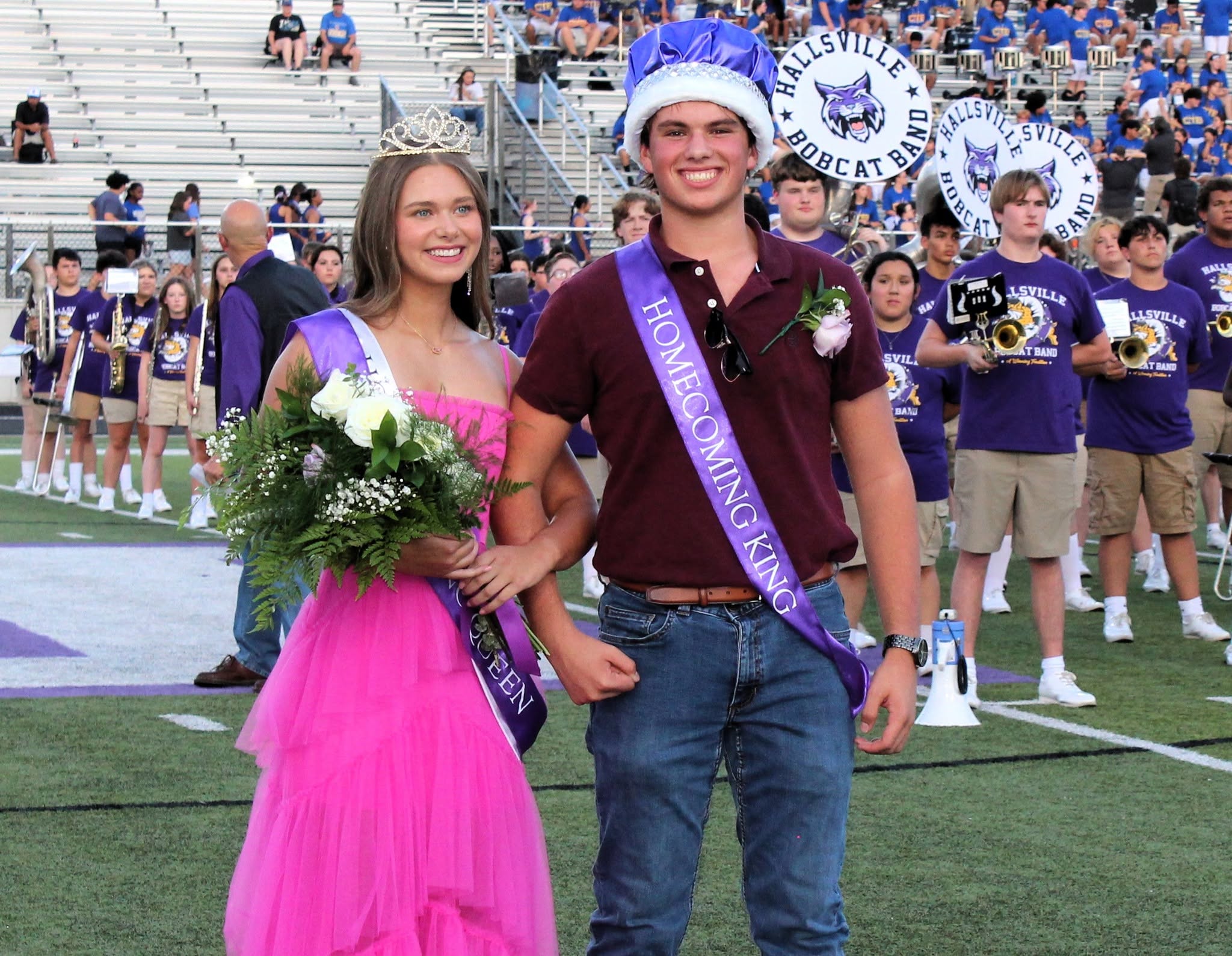 Congratulations to HHS 2026 Homecoming Queen & King!