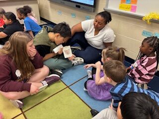 Language Learning & Leadership: 8th Grade Teaches Spanish to Mrs. Lane's Kindergarten Class