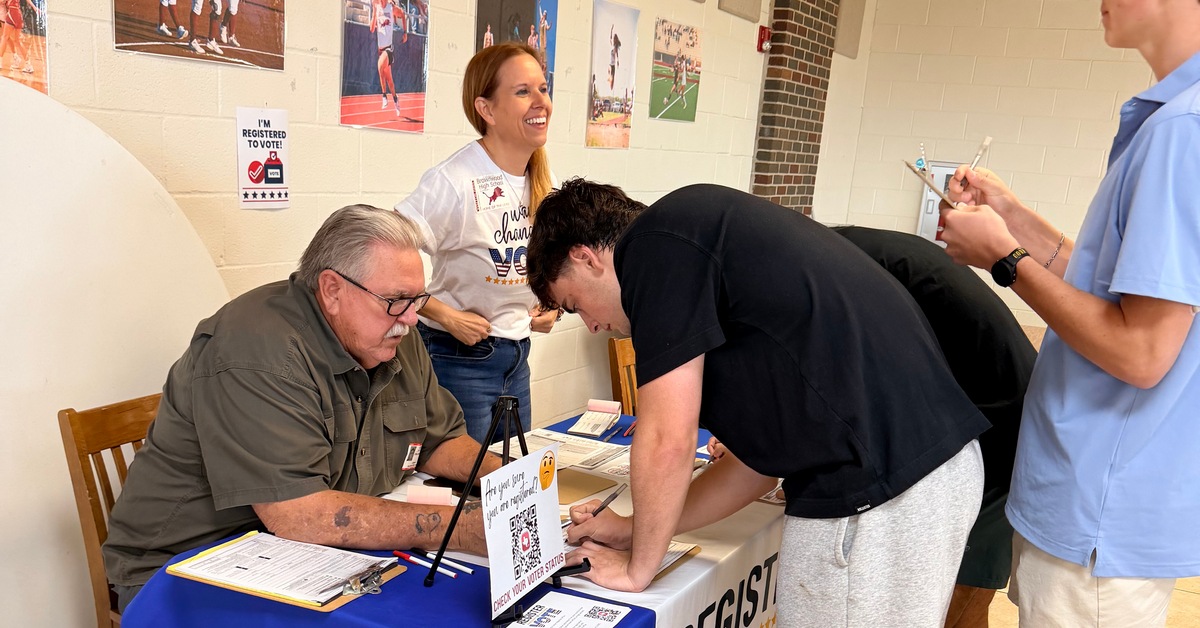BHS Student Council Hosts Successful Voter Registration Drive
