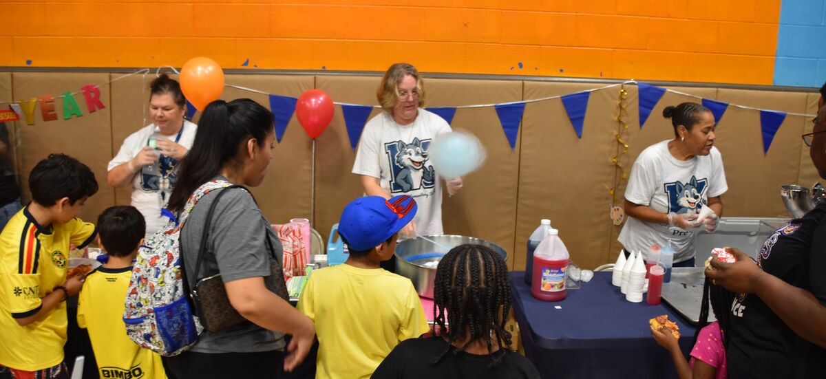 Krieger orientation connects families with information, new surroundings