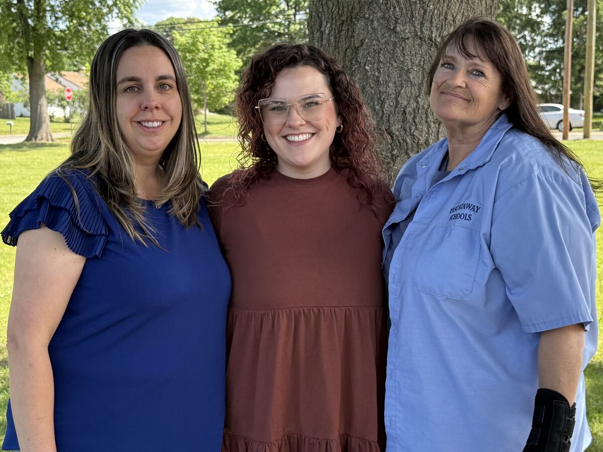 Congratulations to Knollwood Staff Members of the Year