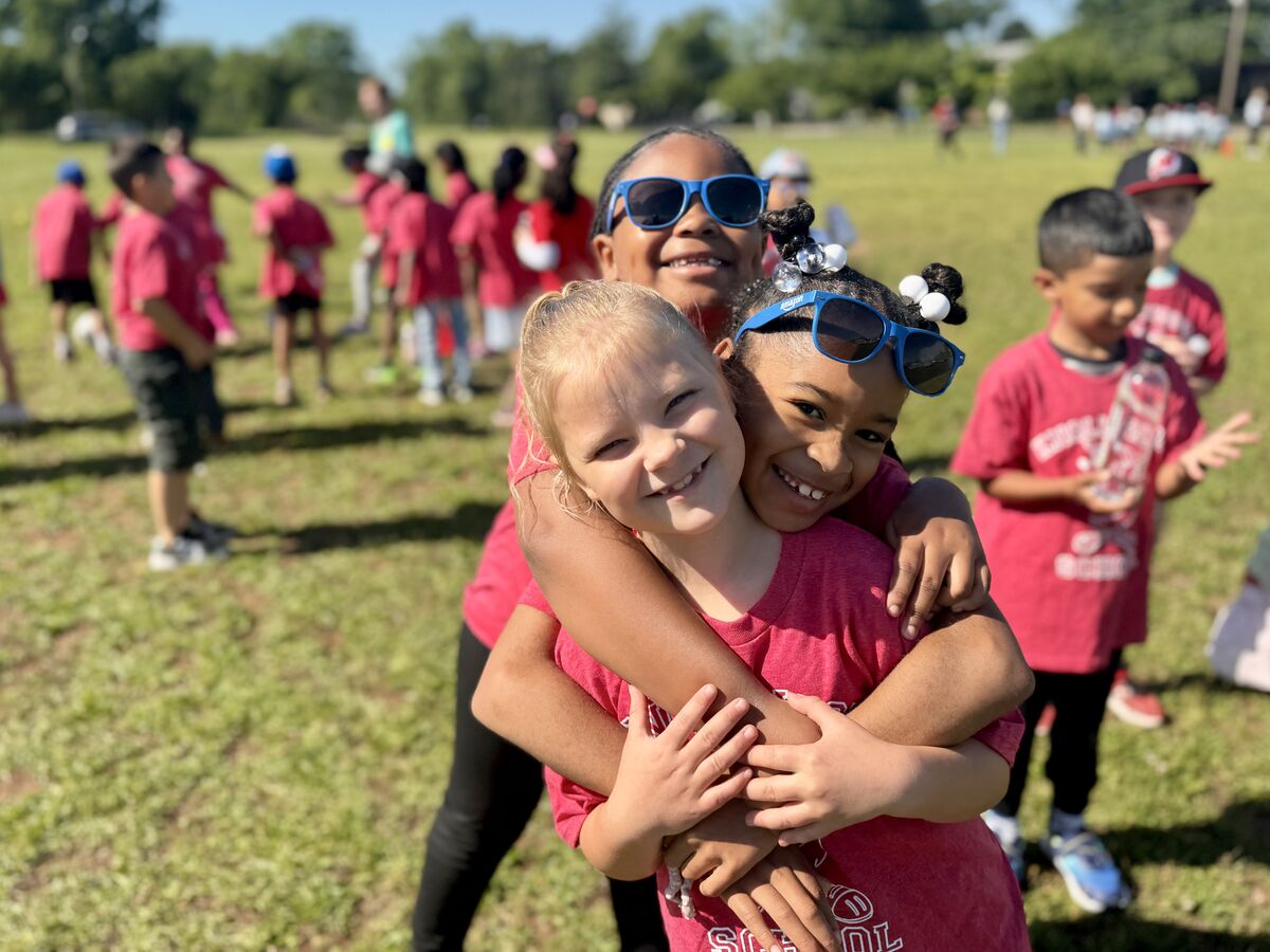 Knollwood Field Day filled with smiles, high fives, and fun