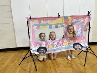 A Sweet Start at Hoff! 