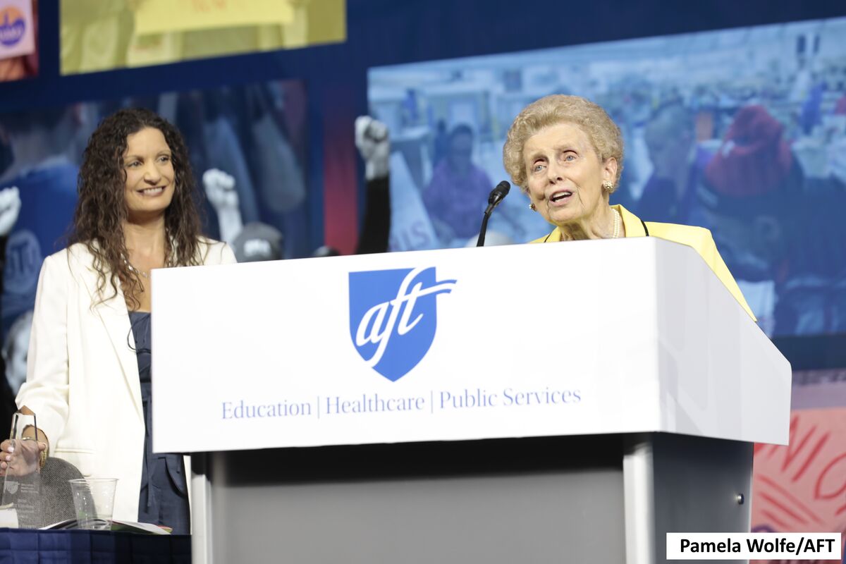LAMS' Martha Strever presented AFT Lifetime Achievement Award in Washington