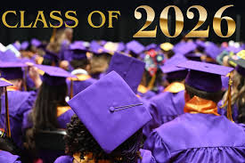 🎓Attention: Families of the Class of 2026 - Graduation Photos 📸