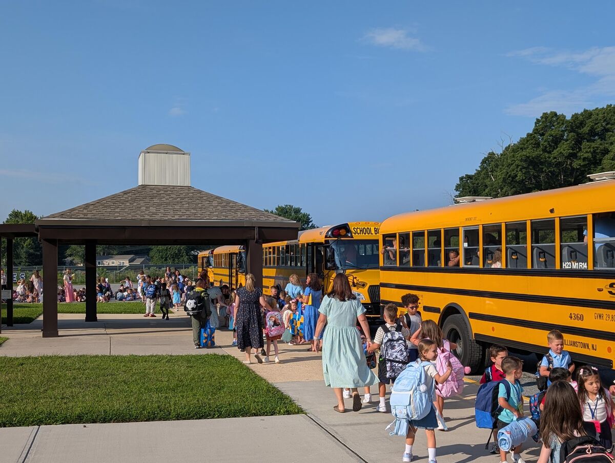 Welcome Back, Monroe Township Public Schools! 💙
