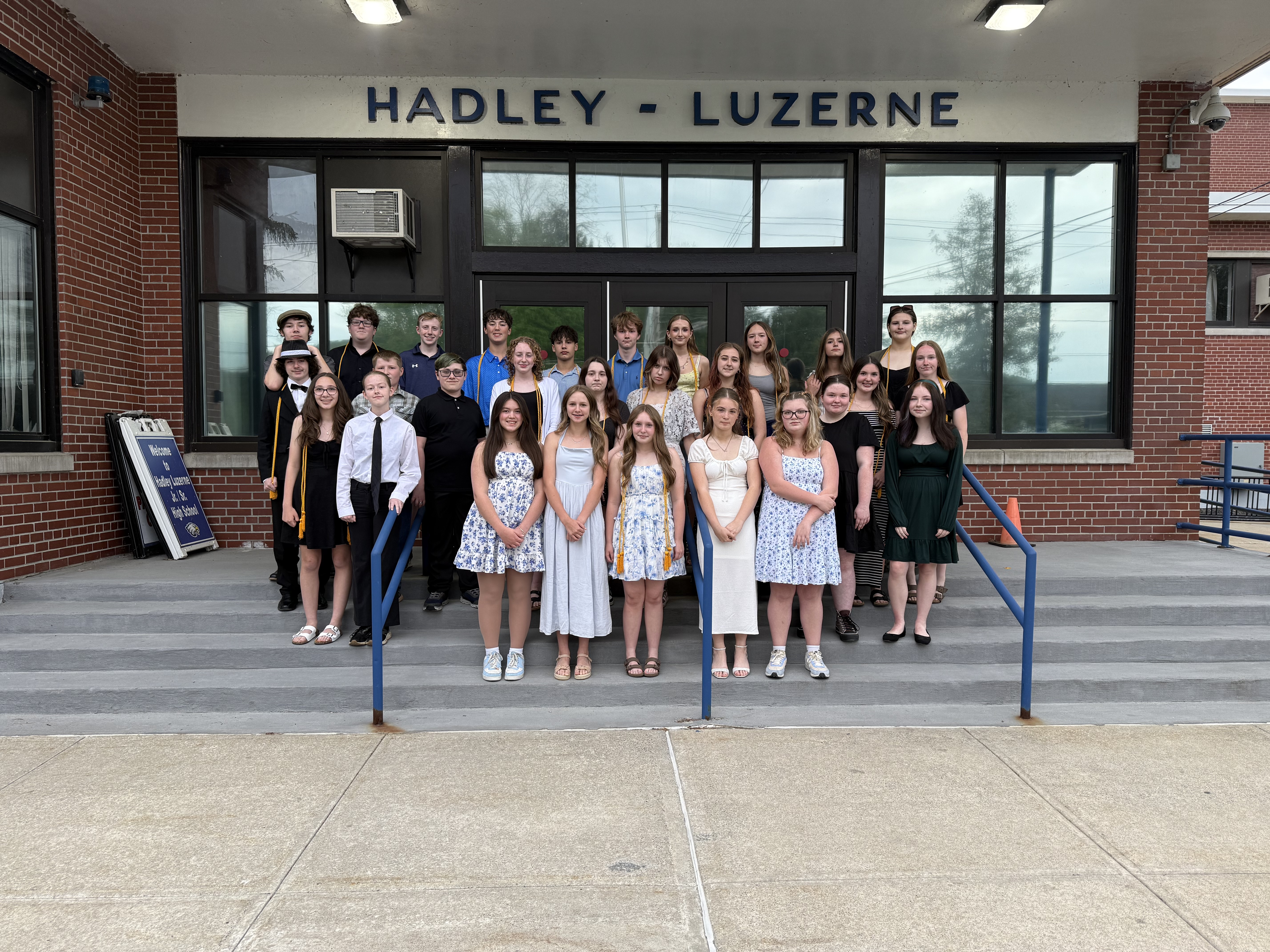 12 Inducted into National Junior Honor Society
