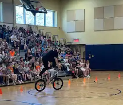 BMXer attempts a trick