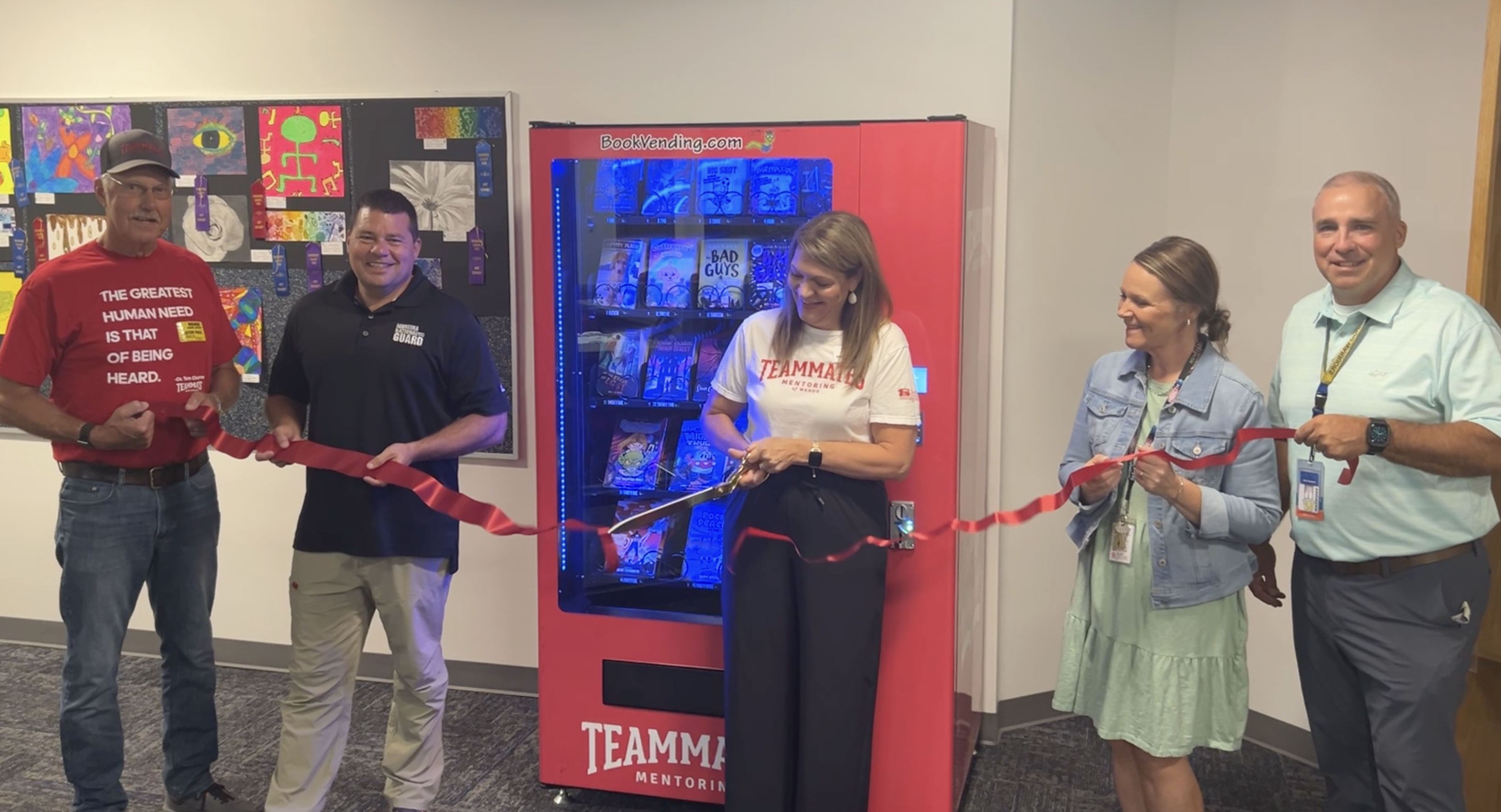 Teammates Book Vending Machine Arrives (Wahoo Middle School)