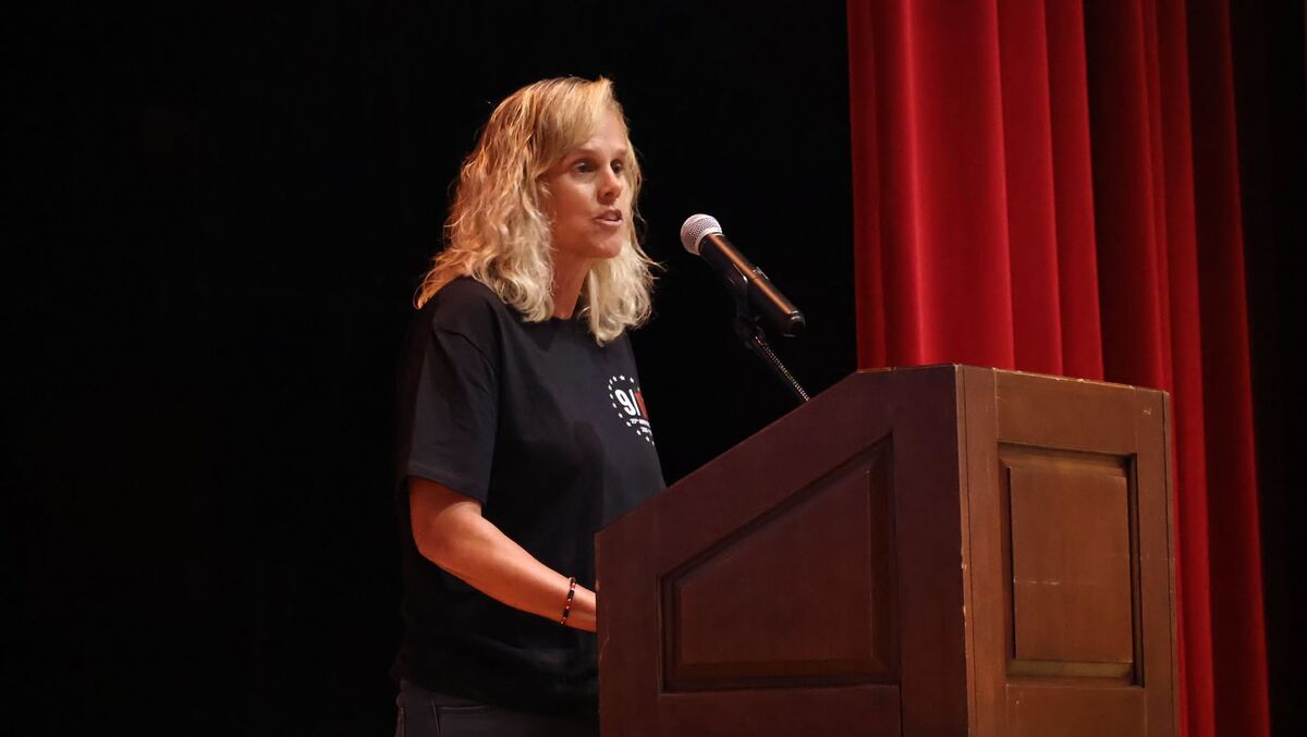 Karen Davis at the Podium