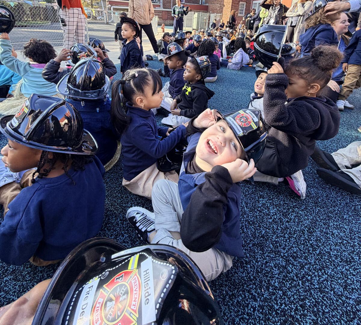 Hillside Firefighters Visit A.P. Morris Early Childhood Center!