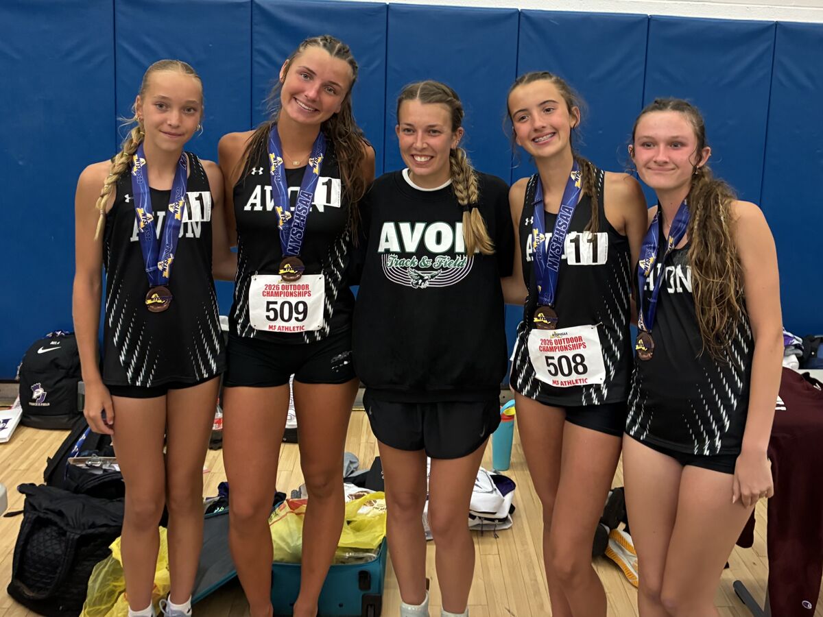 Relay podiums at state track championships 