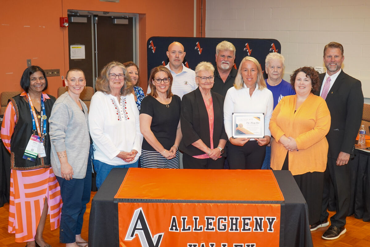 Allegheny Valley School Board Recognizes Rep. Mandy Steele for Role in Securing $300,000 Solar for Schools Grant