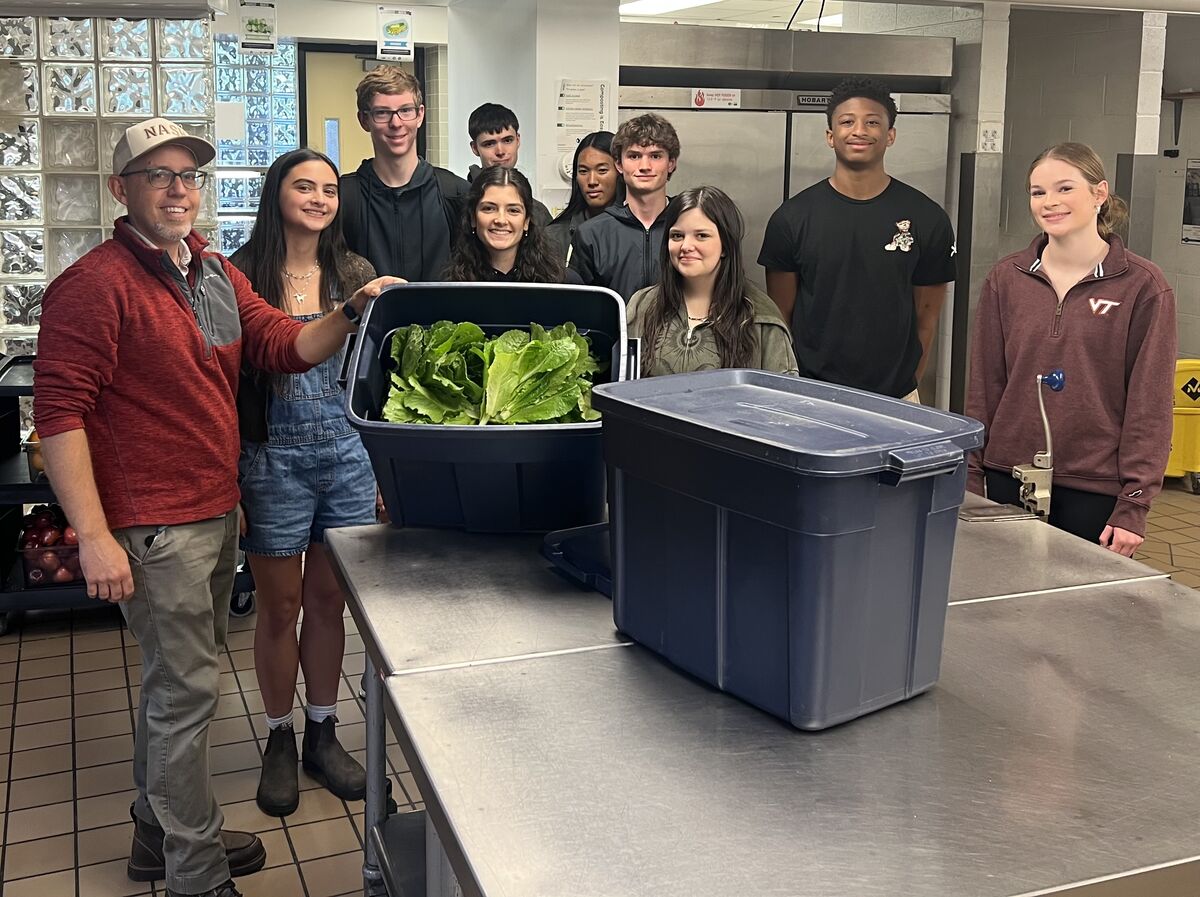 CHS Urban Farm begins providing lettuce to school cafeteria for salads
