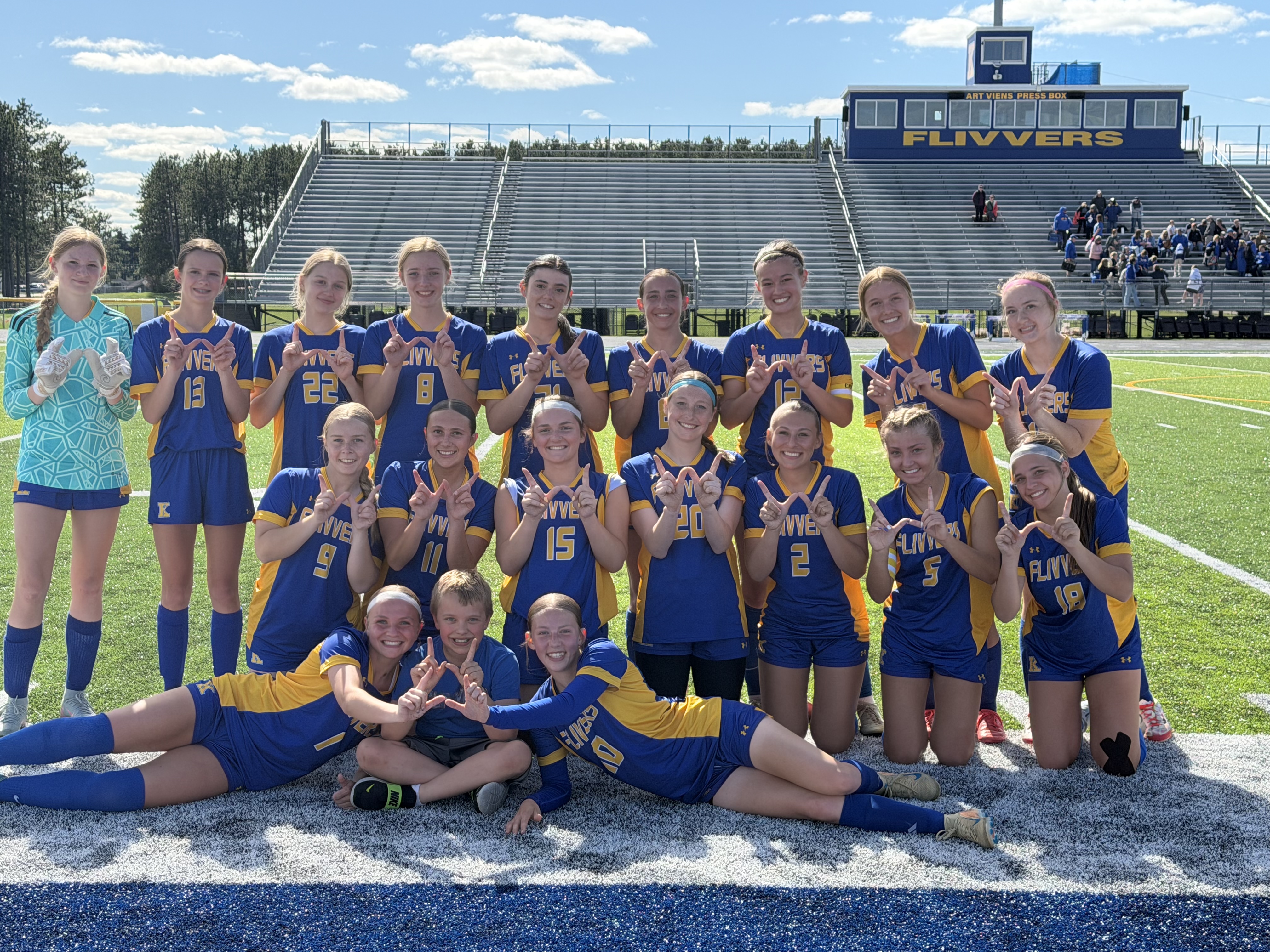 KHS Girls Soccer starts tournament play with a dominant win!