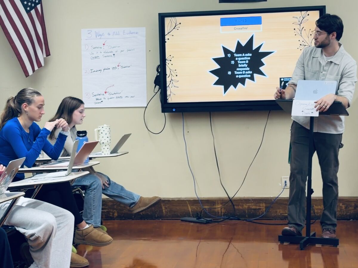 Beyond Agreeing to Disagree: English Students Build Critical Thinking Skills Through Debate 