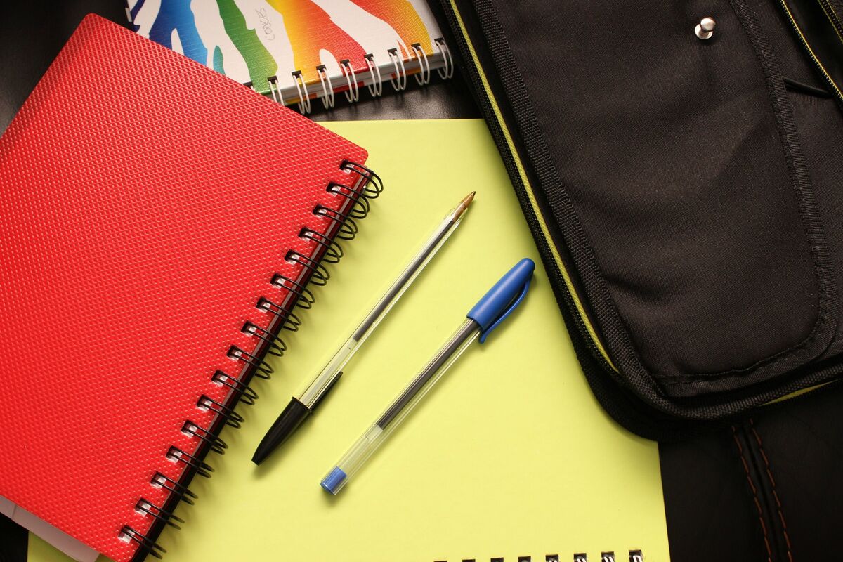 📚 Wondering about school supplies?