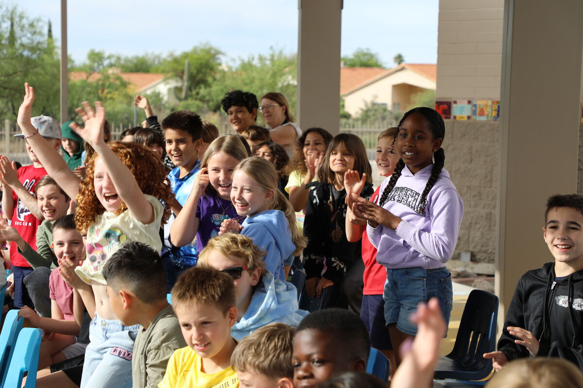 Canyon View Third Graders Get a Lesson in Business from the Kona Ice Truck