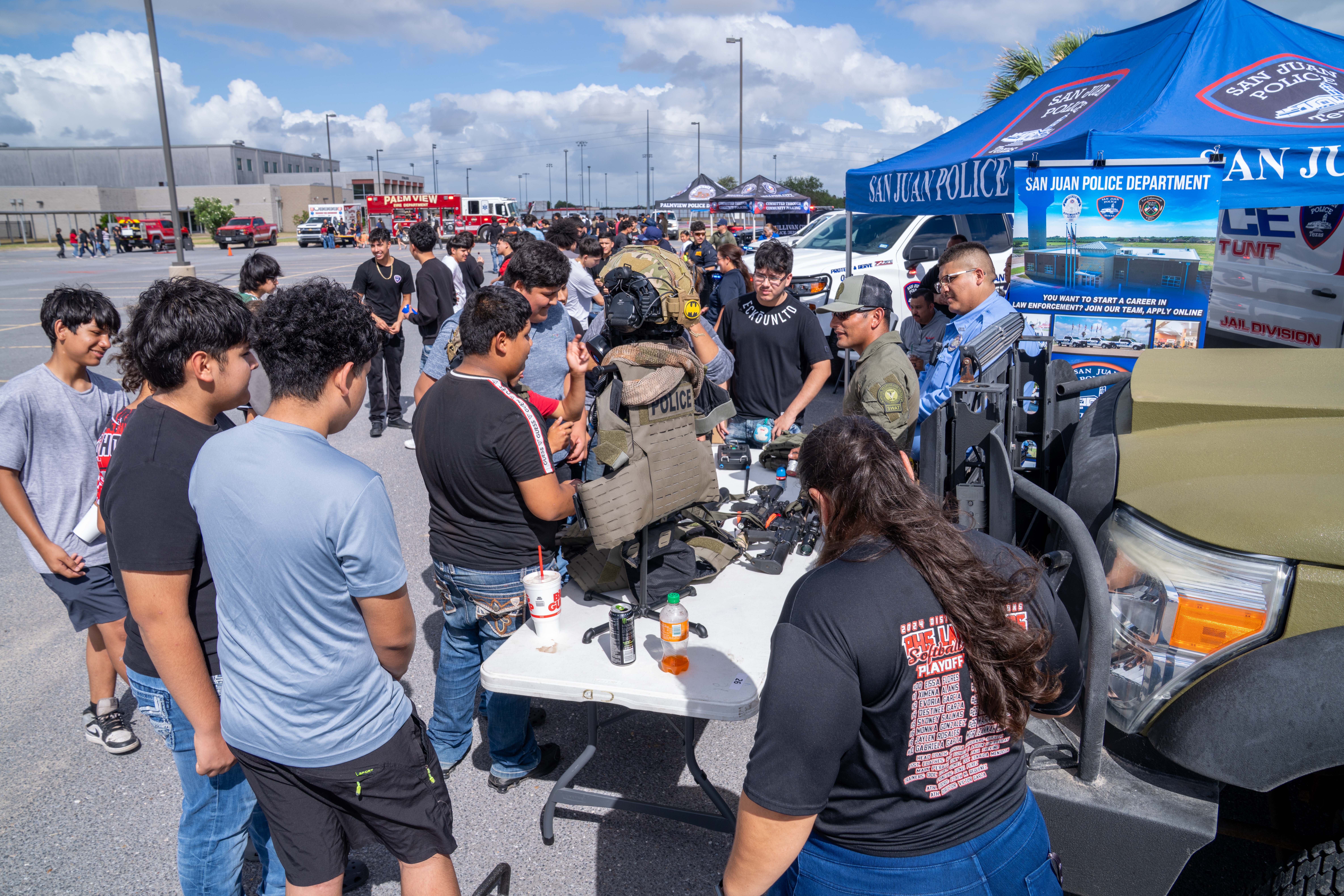 La Joya ISD Summer Bridge Students Explore Careers in Public Safety During Interactive Career Day