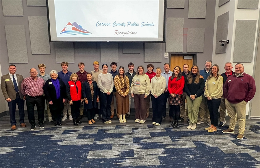 2025 HHS Emperor of the Taj 2025 HHS Emperor of the Taj