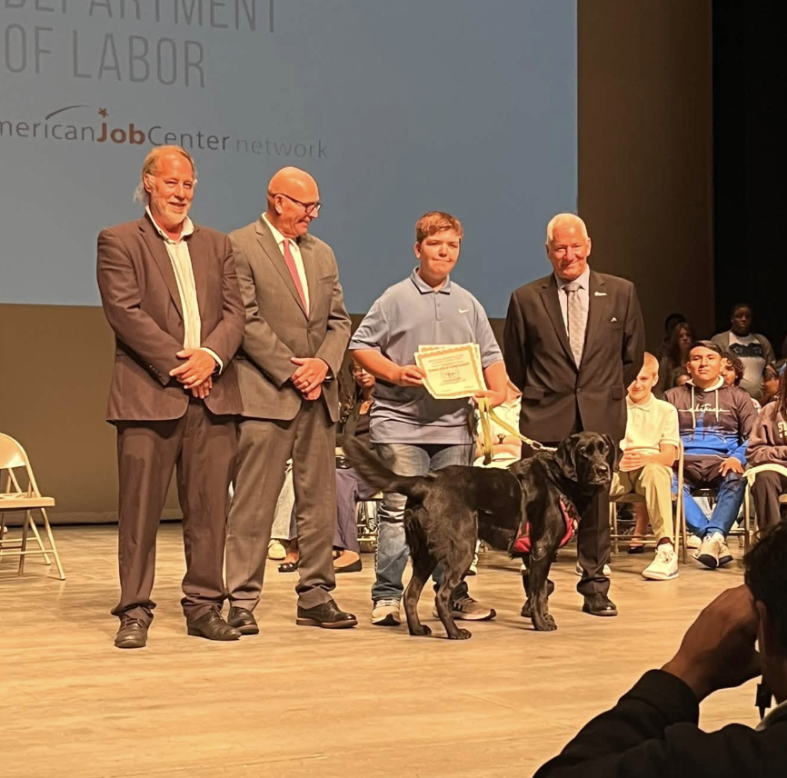 Two Islip High School Students Earn Outstanding Job Performance Awards
