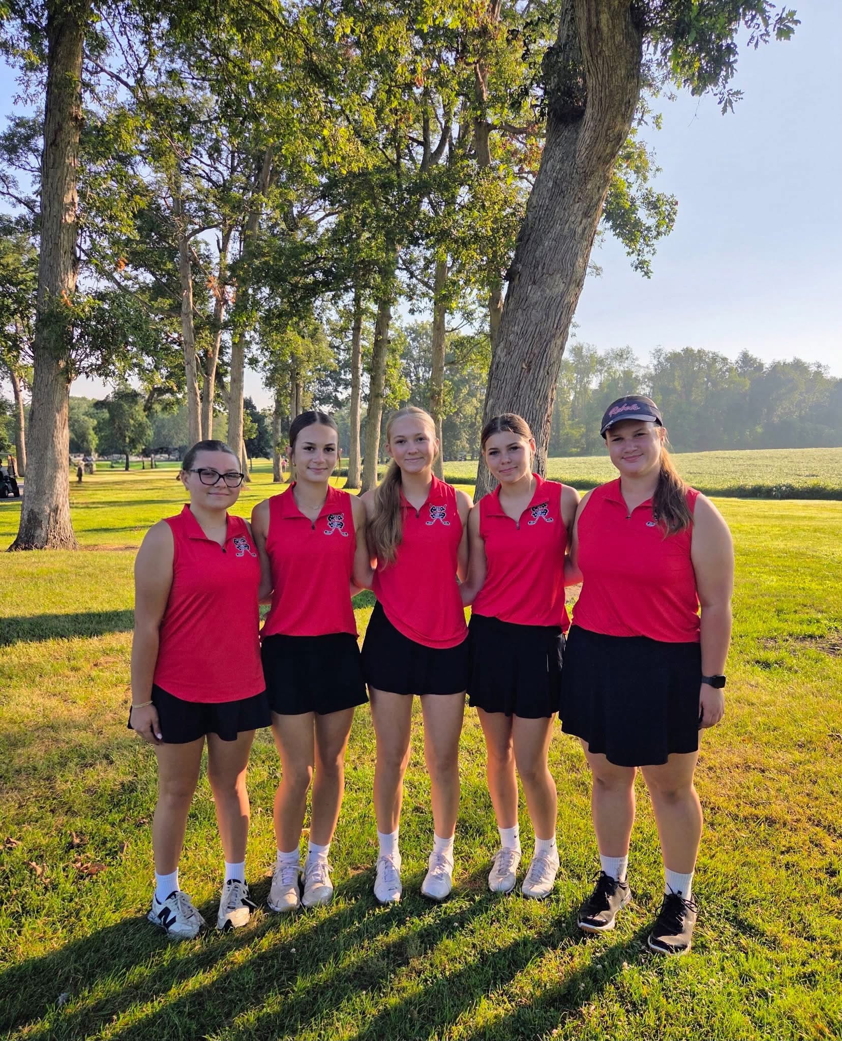 The South Newton Lady Rebels golf team is off to a great start for the 2026 season!