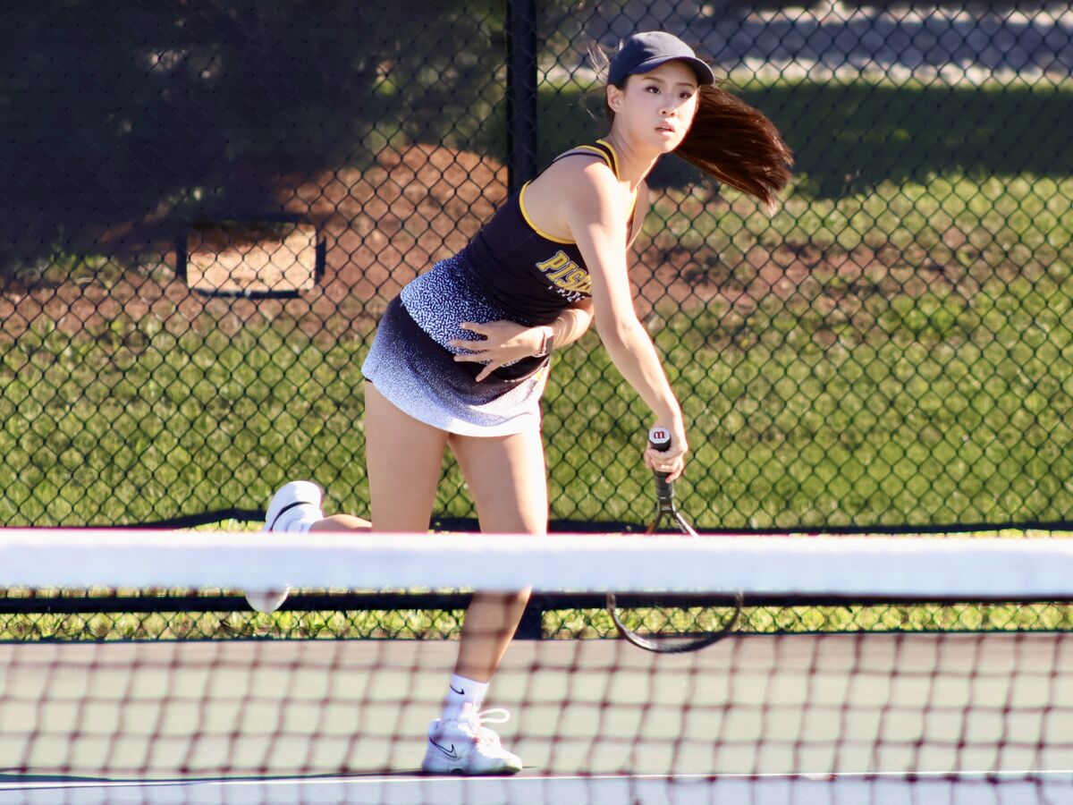 PHS girls tennis starts season at 7-0
