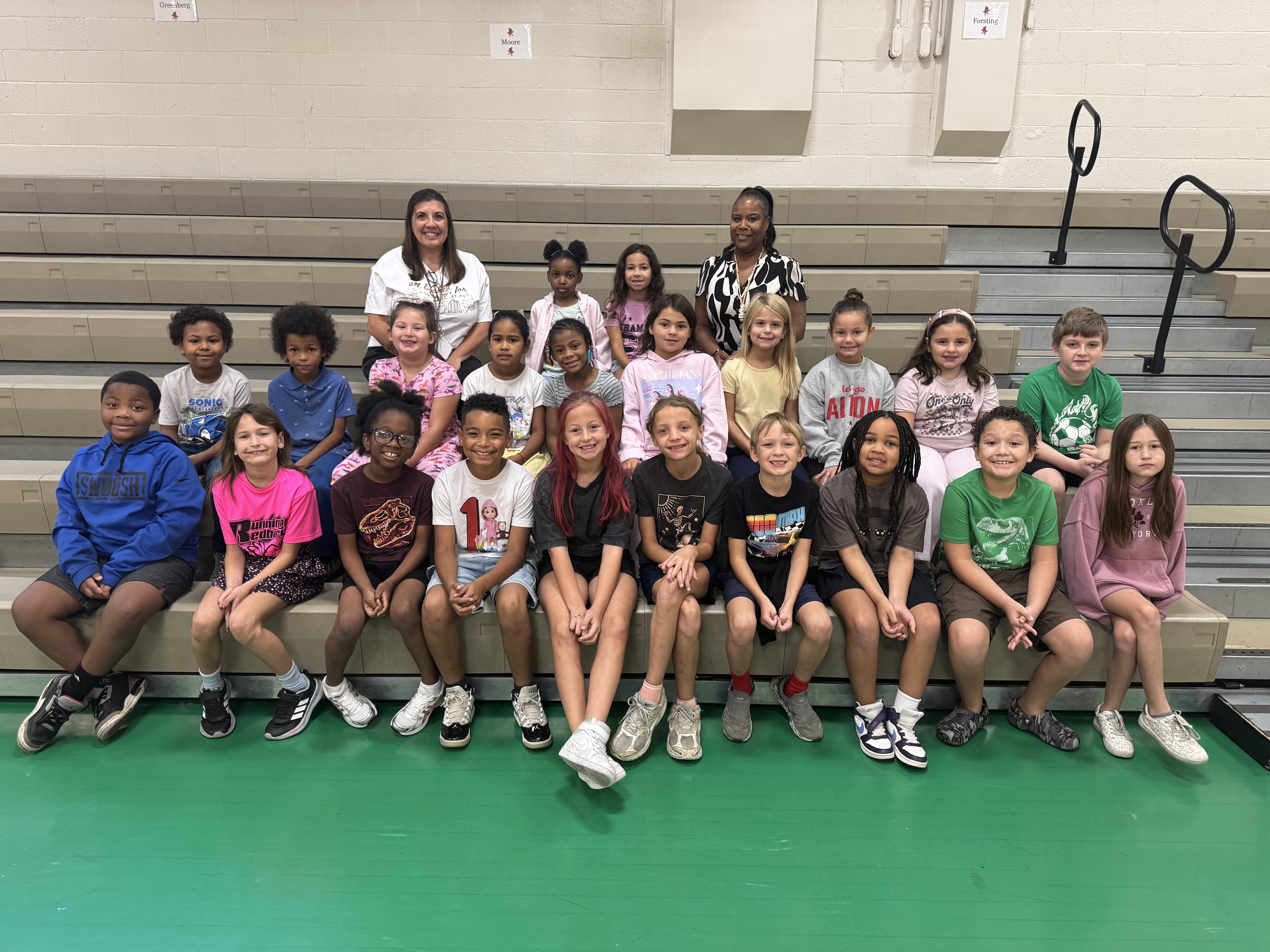 ❤️🐦 Congratulations to our August and September Redbird Role Models!