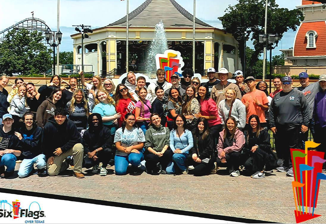 NWHS Goes to Six Flags!