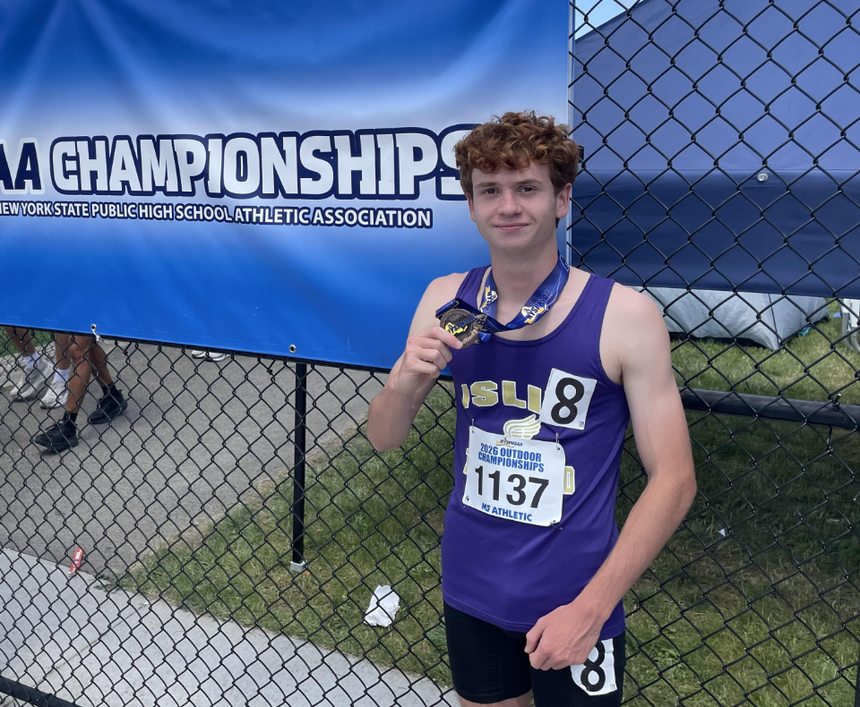 Islip's Ryan Donohue Finishes Fourth in State, Secures All-State Recognition