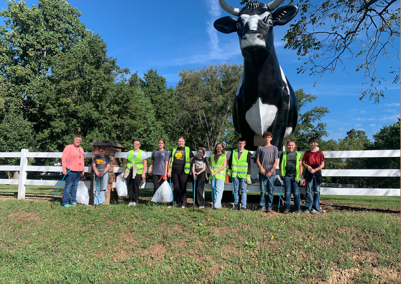 SVMS FFA Roadside Clean Up