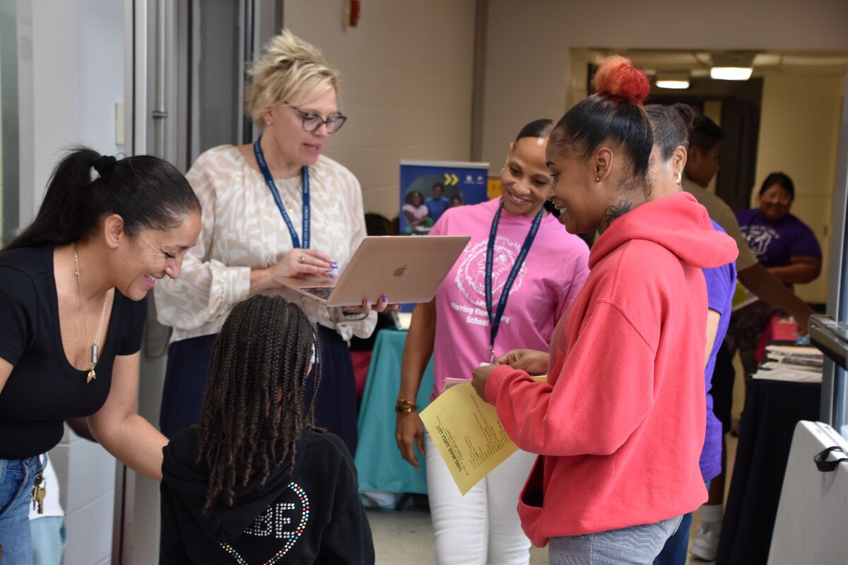 New Warring families learn about building, staff, services at orientation