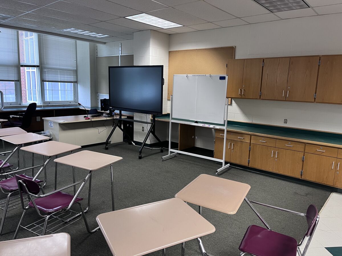 Doane Stuart classroom to be used by RCSD 7th grade