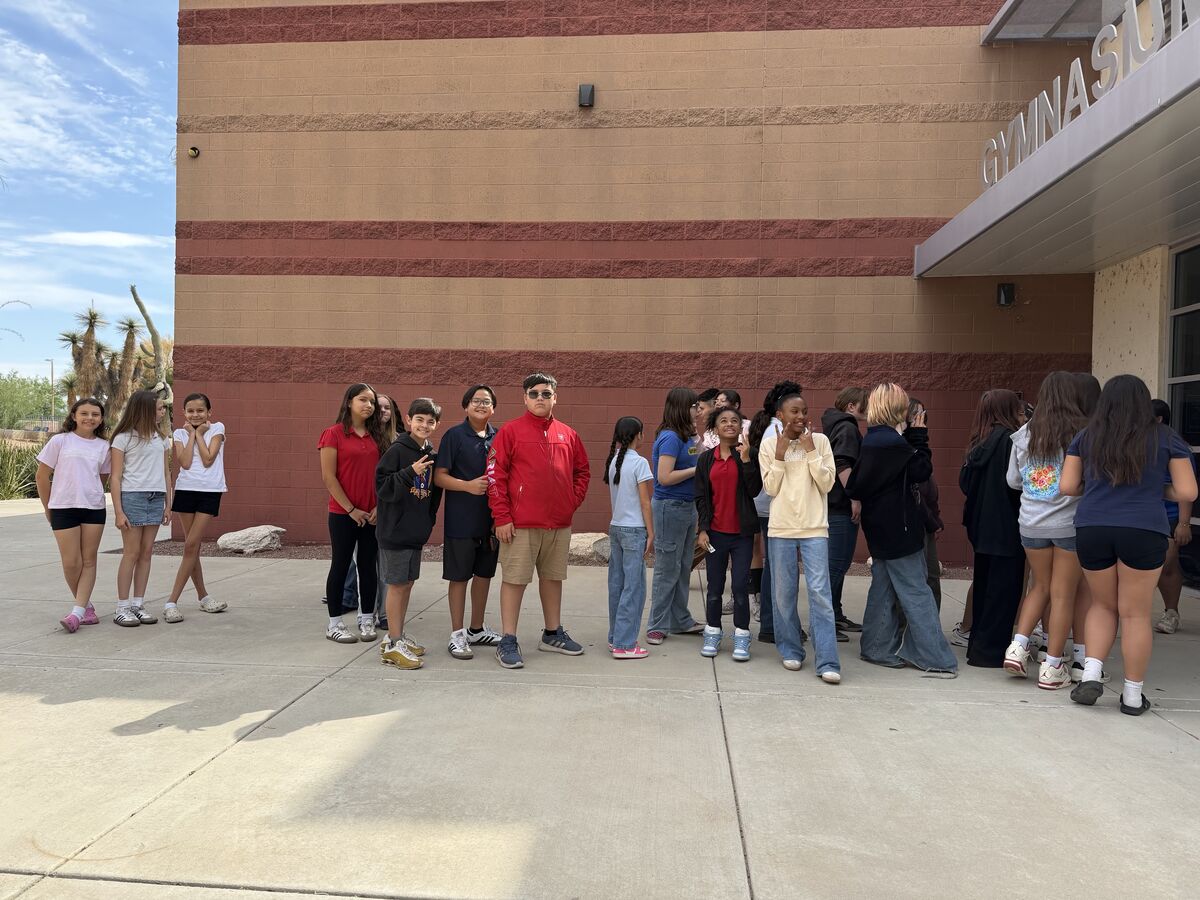 SMS Sixth Grade Fewest Tardies Social!