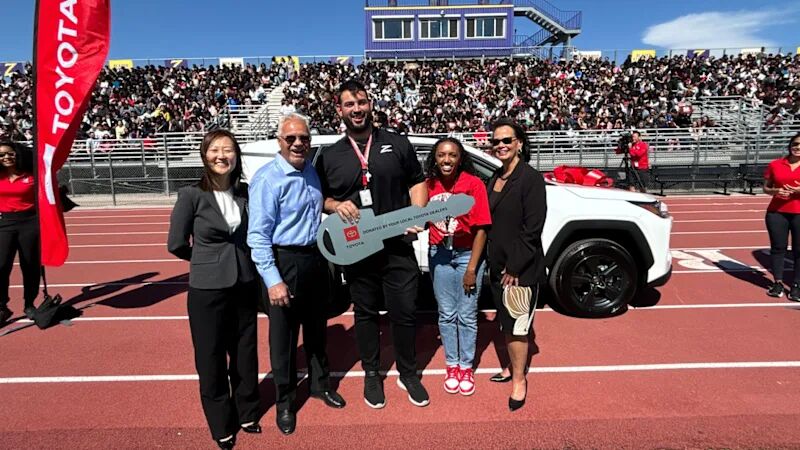 Durango HS Teacher Surprised with New Car