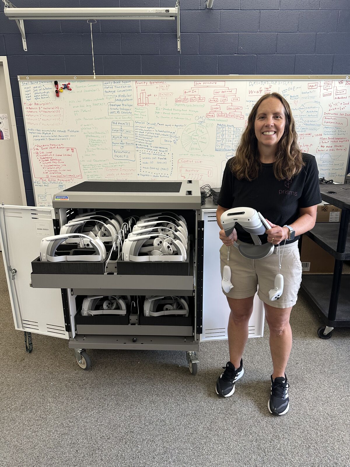 Perry Middle School Readies VR Headsets