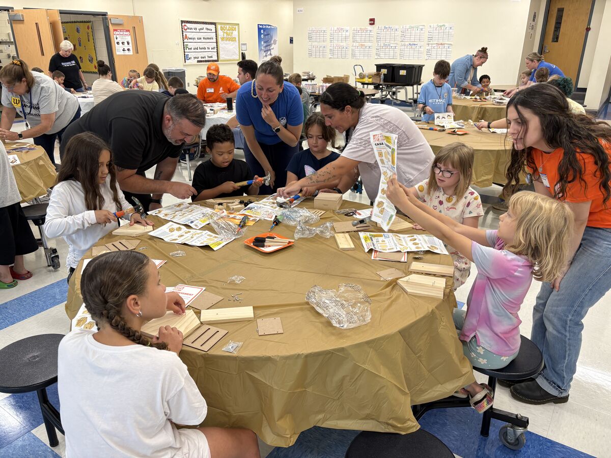 Elementary Students Take Part In Build Day