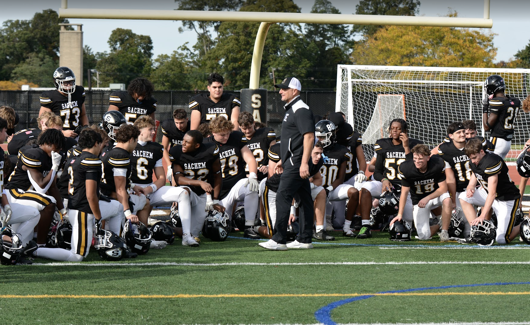 Sachem North Stays Unbeaten With 28-6 Homecoming Win Over Bay Shore
