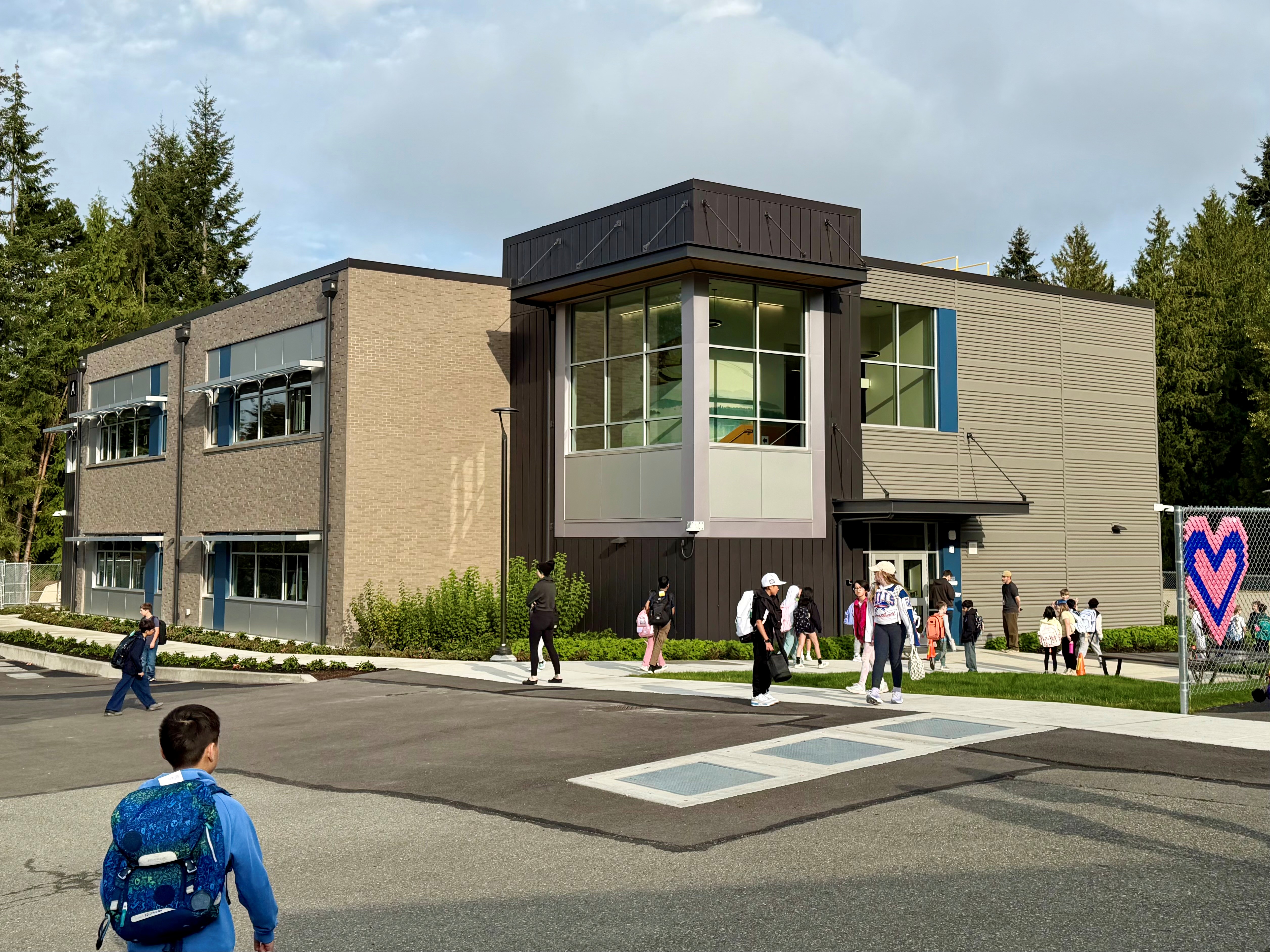 Special First Day for Serene Lake Elementary!