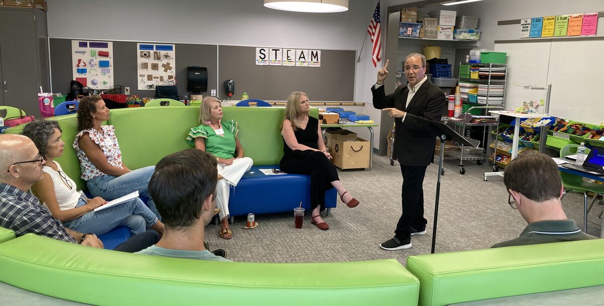 Board reflects on philosophy, role during motivating retreat