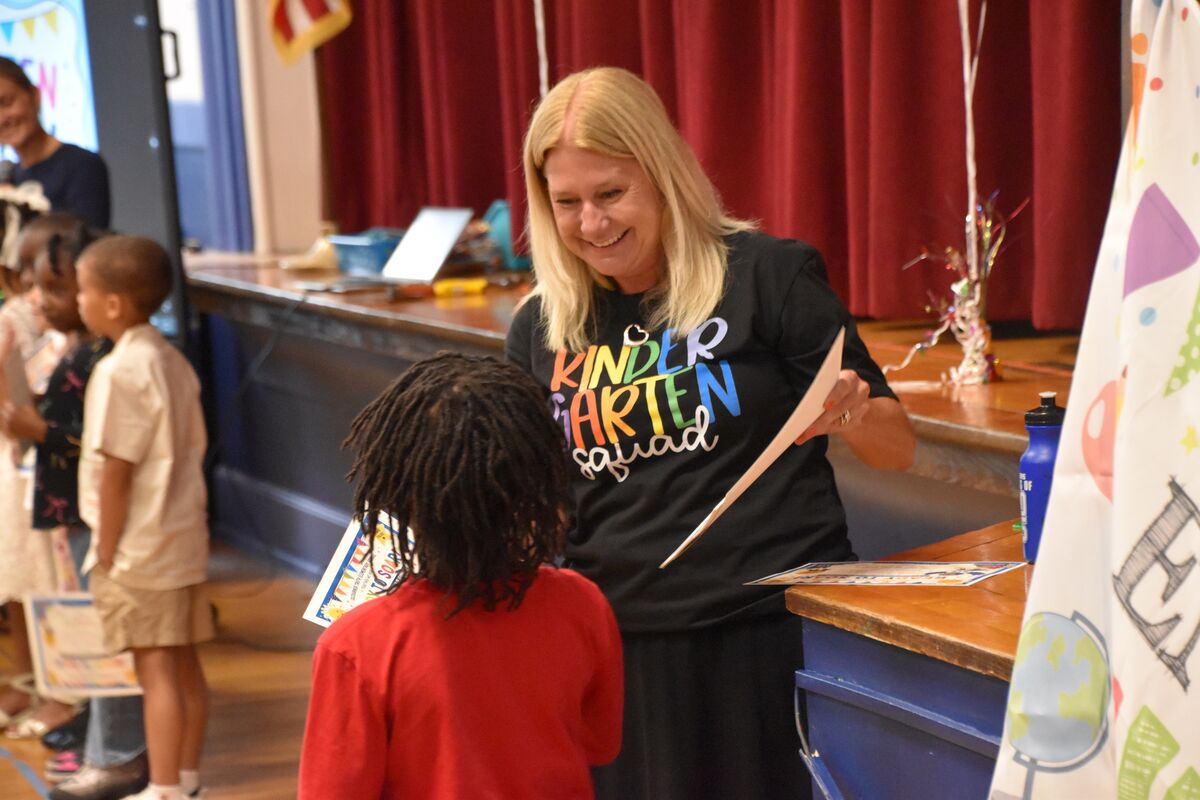 Reminder: 2025-26 pre-K students must re-register for kindergarten for this fall