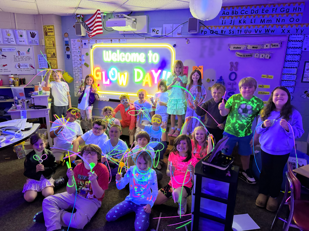 Glow Day!