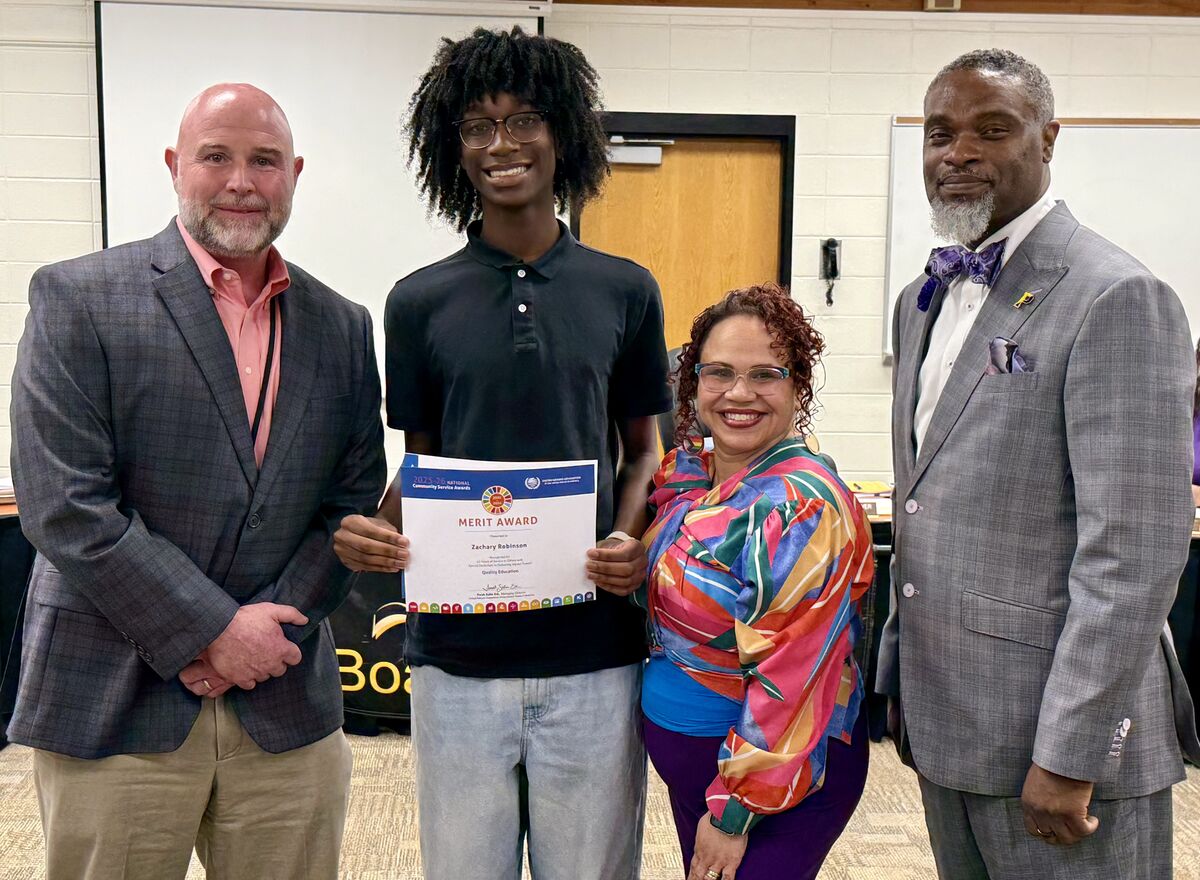 PHS junior honored for community service by United Nations Association