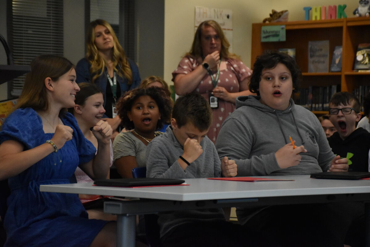 Plaintiff prevails in 6th grade mock trial 
